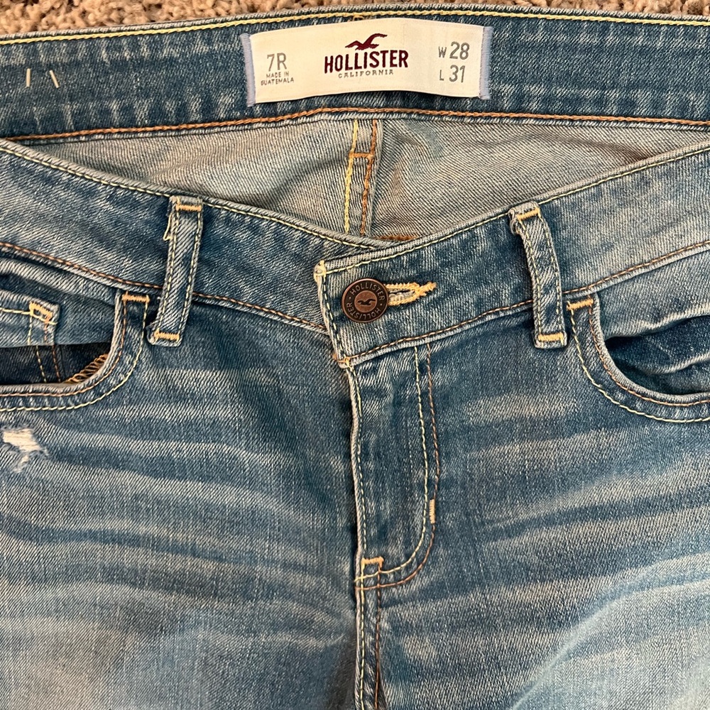 Hollister Skinny Jeans - Size 7R - Picture 9 of 9